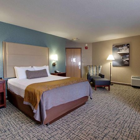 Best Western Harbour Pointe Lakefront Saint Ignace Exterior foto